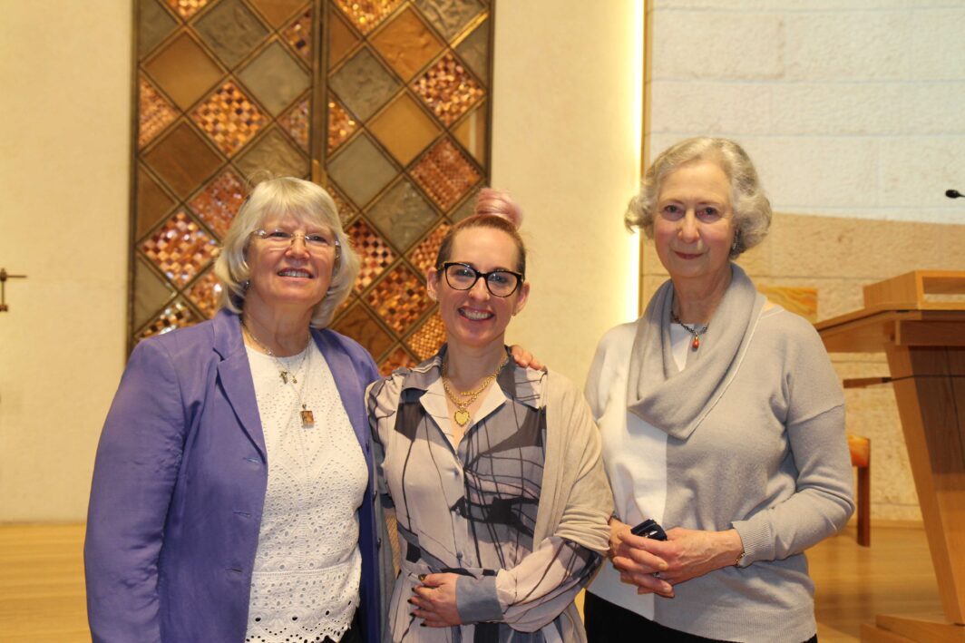 Rabbi Rachel Benjamin, Rabbi Charley Baginsky and Kathy Shock