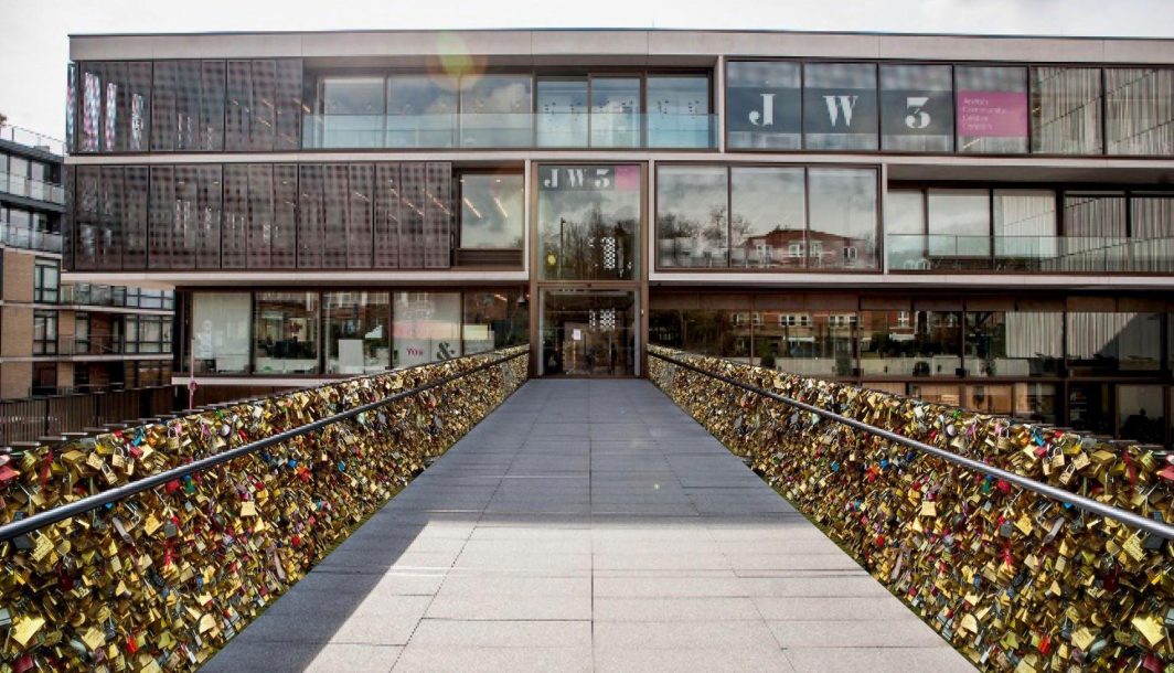 JW3 Lovelock Bridge